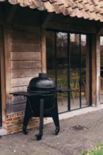 Kamado OUTR Grill Black Rock Large 55 recomendado para de 6 a 10 personas - Imagen 5